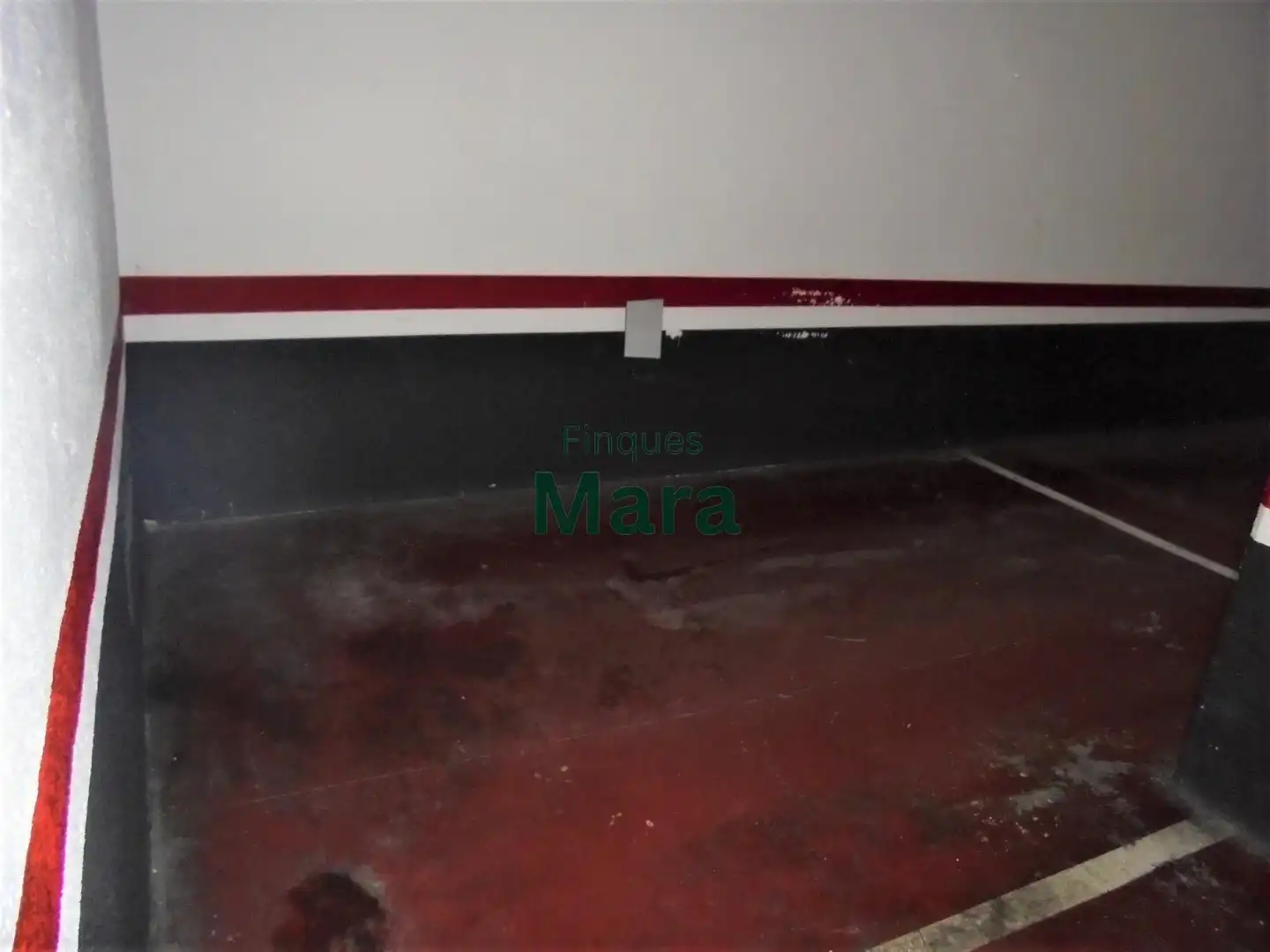 Garage for sale in Carrer Enric Granados, Vinyets - Molí Vell