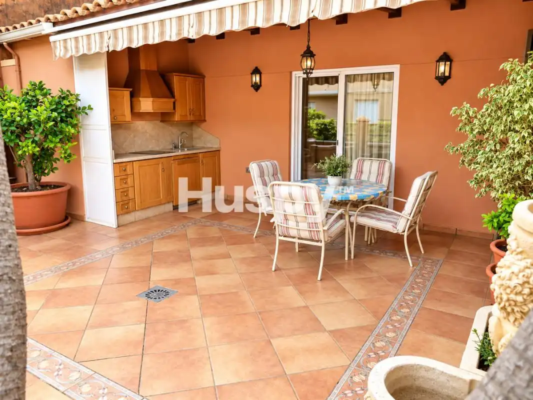 Casa con terraza en venta en Calle Don Alarico Lopez Teruel, imagen 2