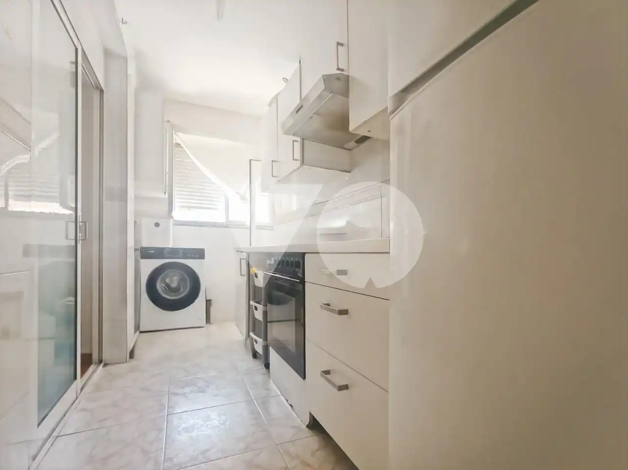 Cuina de Pis en venda en Madrid amb Calefacció, Parquet i Terrassa