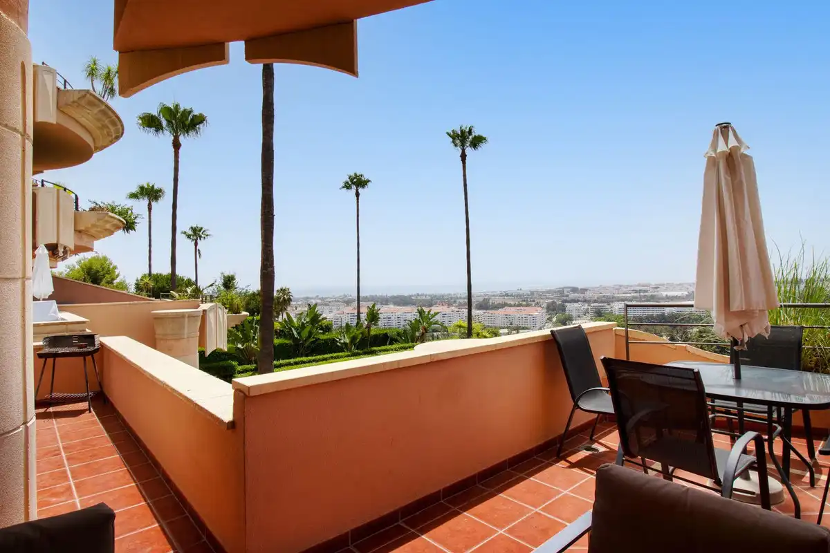 Appartamento con terrazza in vendita a Nueva Andalucía, imagen 16