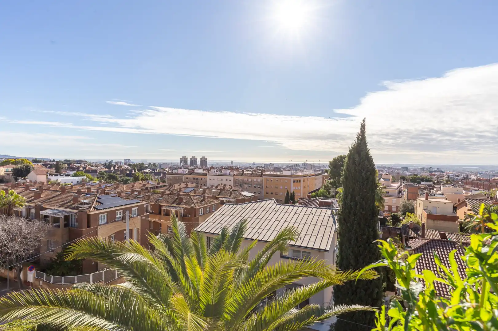 Vista exterior de Àtic en venda en Sant Just Desvern amb Aire condicionat, Calefacció i Terrassa