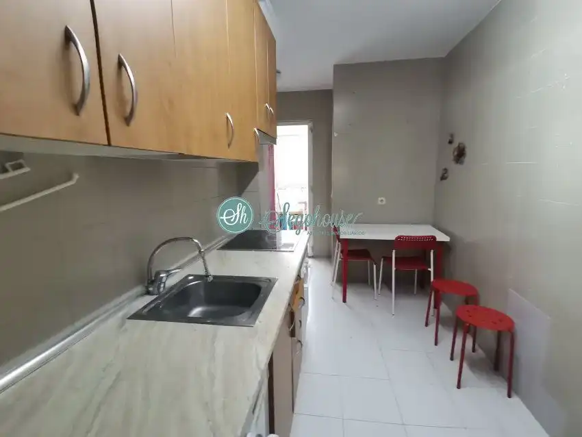 Cocina de Piso en venta en Segovia con Calefacción, Parquet y Terraza