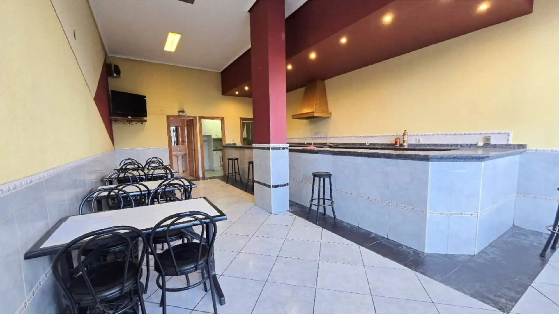 Local en venta en  Logroño