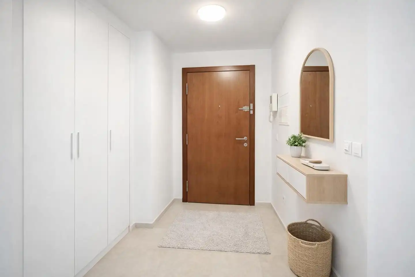 Wohnung zum Verkauf in Oliva mit Abstellraum und Möbliert