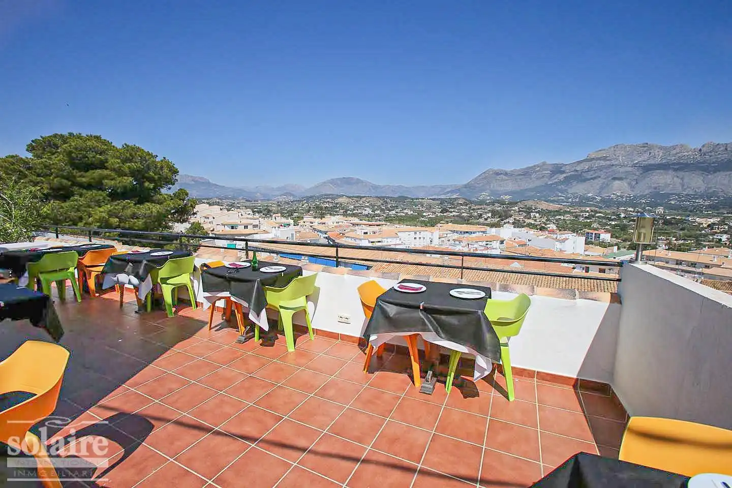 Terrasse von Geschaftsraum zum Verkauf in Altea mit Klimaanlage