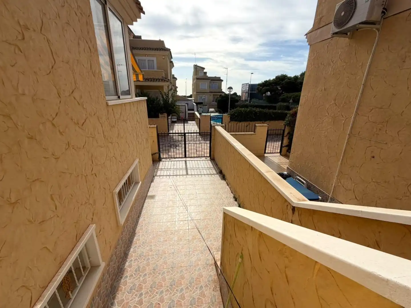 Casa bifamiliare con terrazza in vendita a Los Balcones - Los Altos, imagen 27