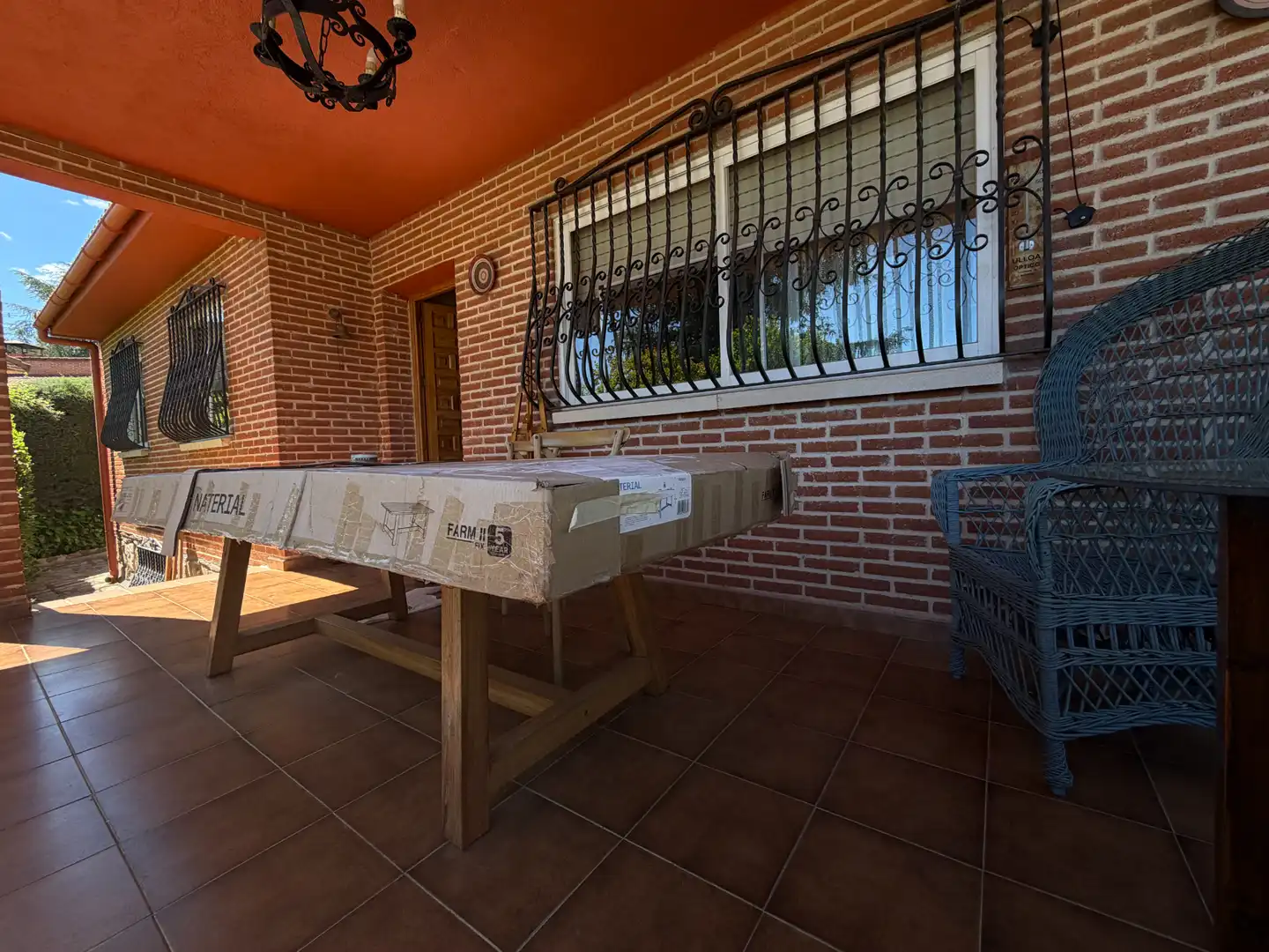 Terraza de Casa o chalet en venta en Pelayos de la Presa con Jardín privado, Piscina y Amueblado