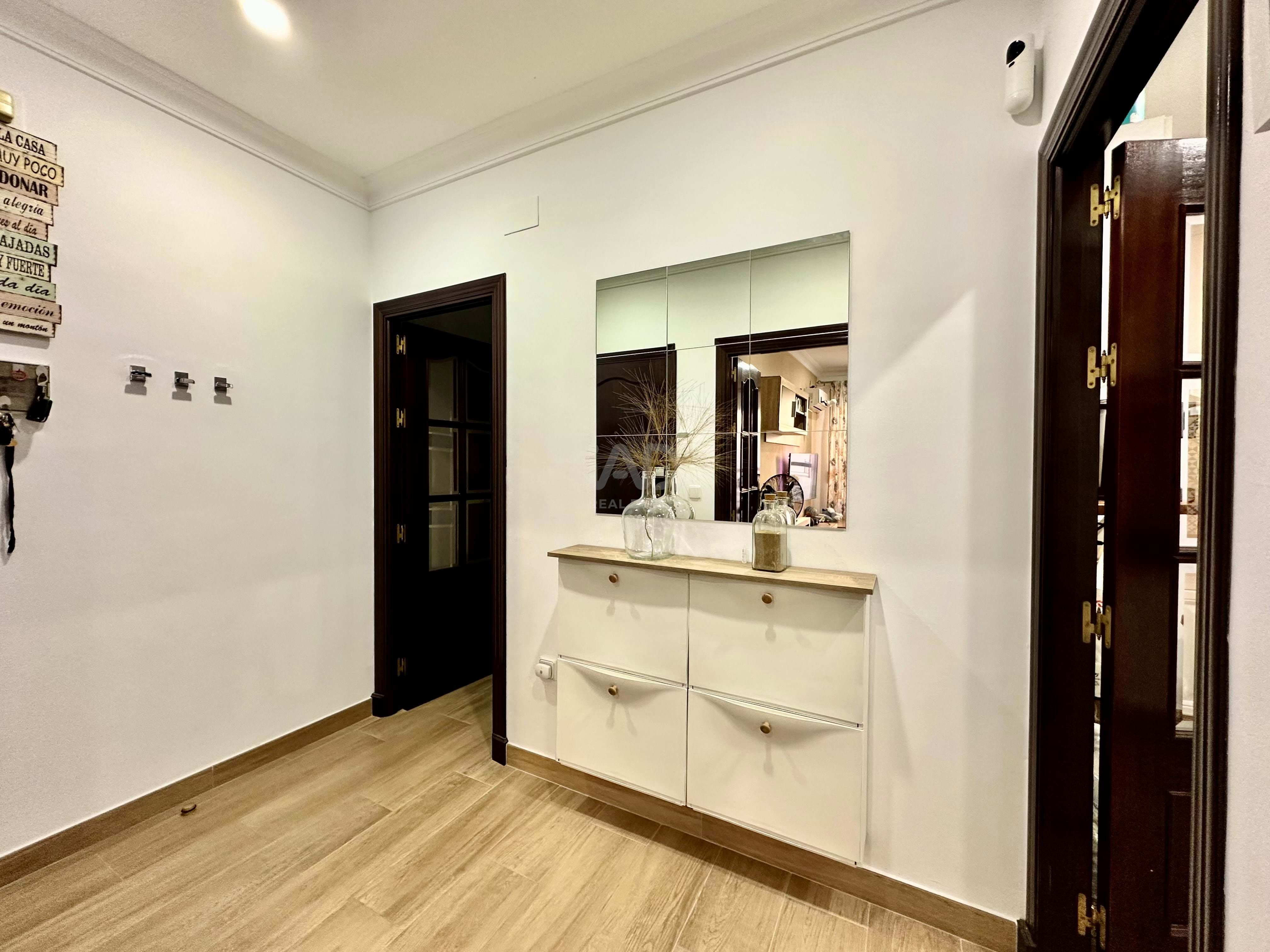 Flat for sale in Lepe  with Air Conditioner and Heating