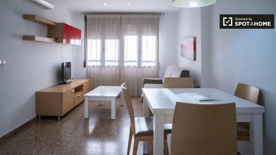 Sala de estar de Piso de alquiler en Valencia con Aire acondicionado, Calefacción y Amueblado