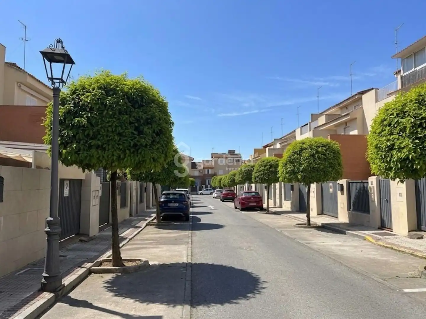 Vista exterior de Casa adosada en venta en Castilleja de la Cuesta con Aire acondicionado y Terraza