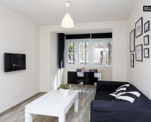 Sala d'estar de Apartament per a compartir en  Madrid Capital amb Aire condicionat, Calefacció i Terrassa