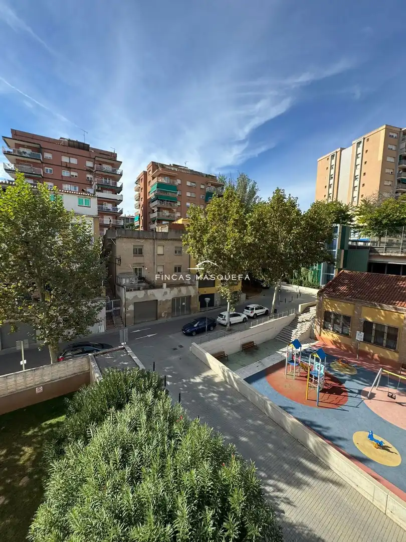 Vista exterior de Piso en venta en Martorell, Barcelona