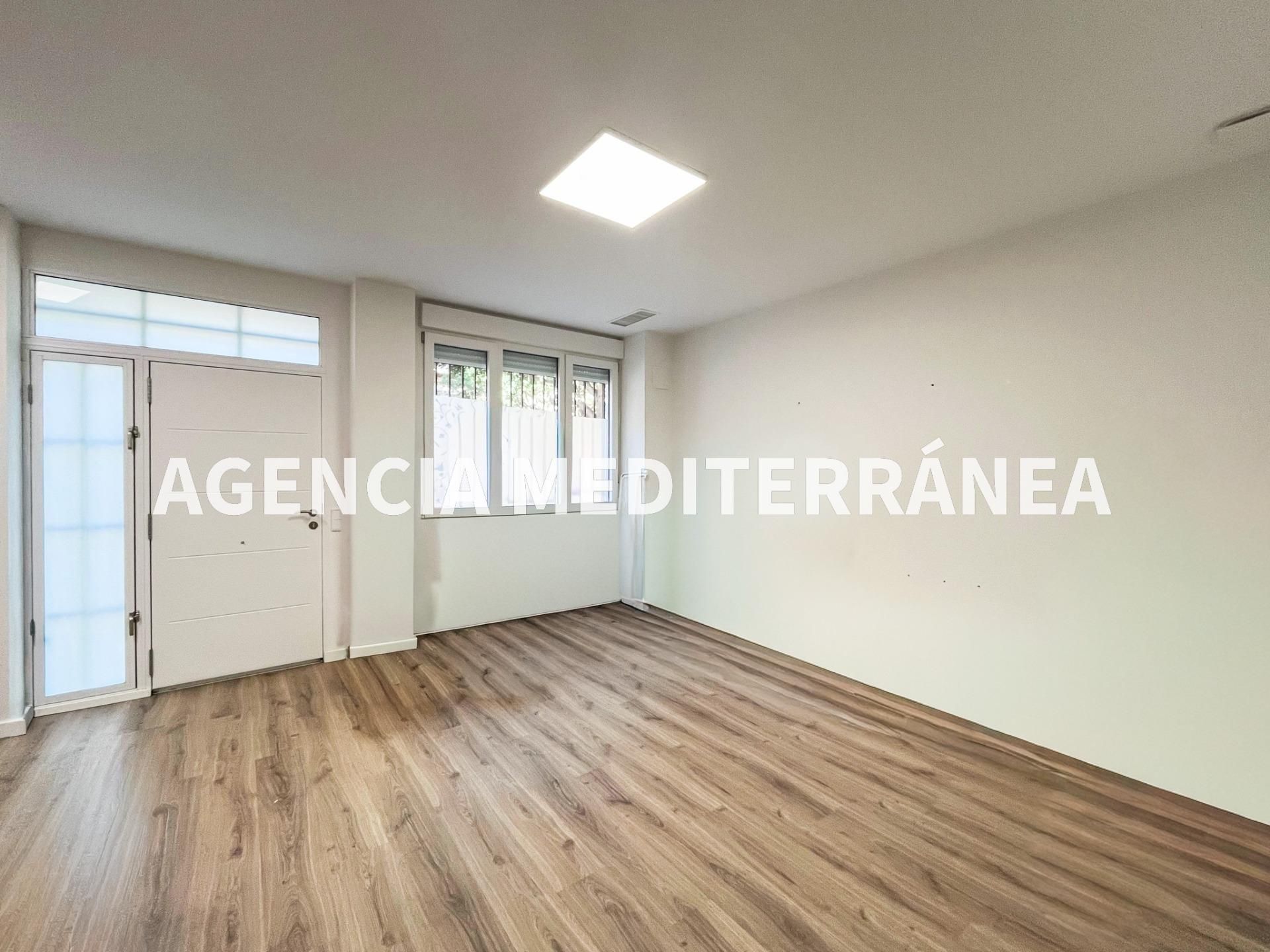Planta baja for sale in Alcàsser  with Air Conditioner and Parquet flooring