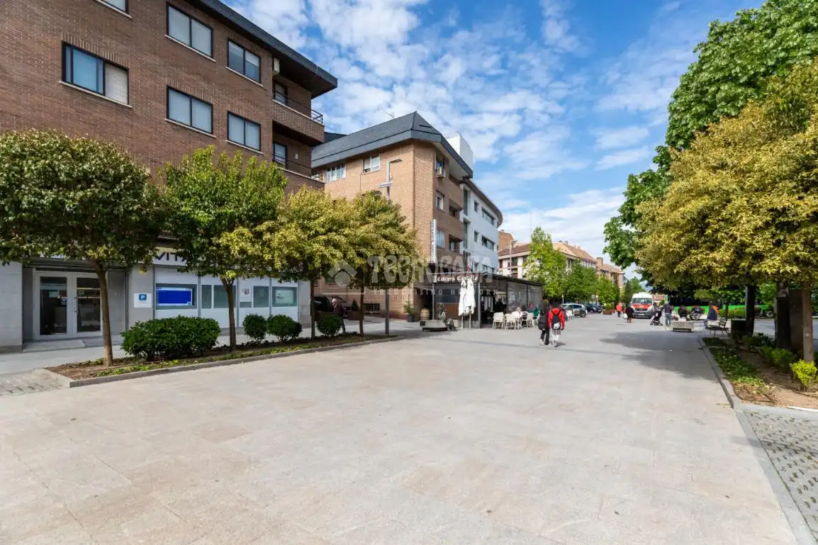 Vista exterior de Piso en venta en Las Rozas de Madrid con Calefacción y Trastero