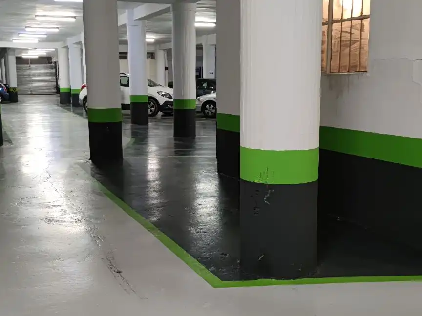 Aparcament de Garatge de lloguer en Zaragoza