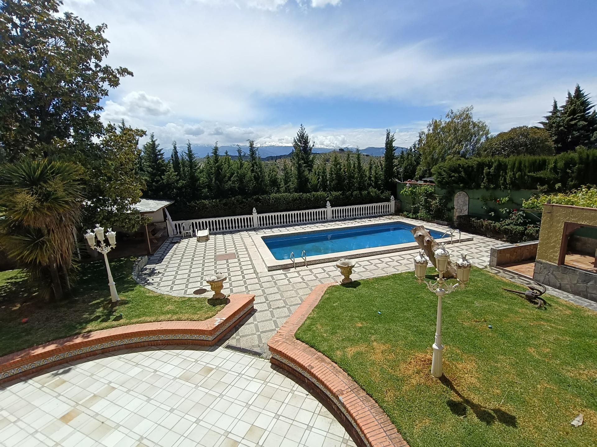 Piscina de Casa adosada de lloguer en Huétor de Santillán amb Terrassa i Piscina comunitària