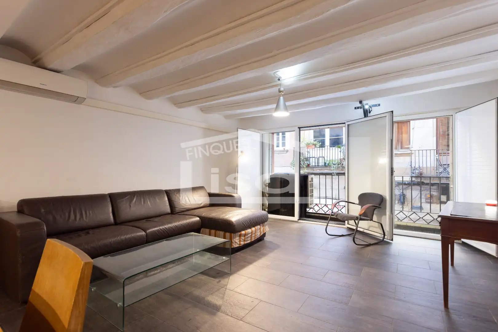 Sala de estar de Piso en venta en Barcelona con Aire acondicionado, Calefacción y Parquet