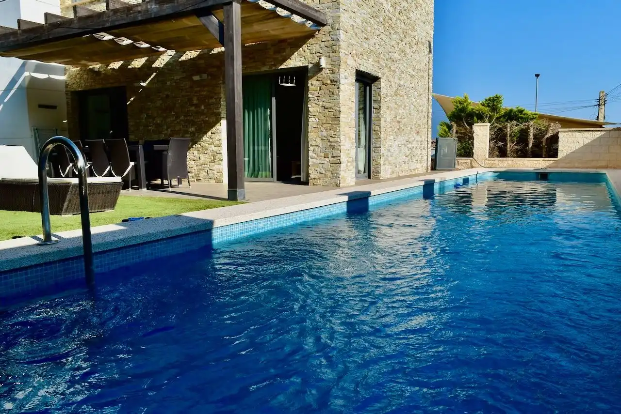 Piscina de Casa o chalet en venta en L'Alfàs del Pi con Aire acondicionado, Calefacción y Terraza