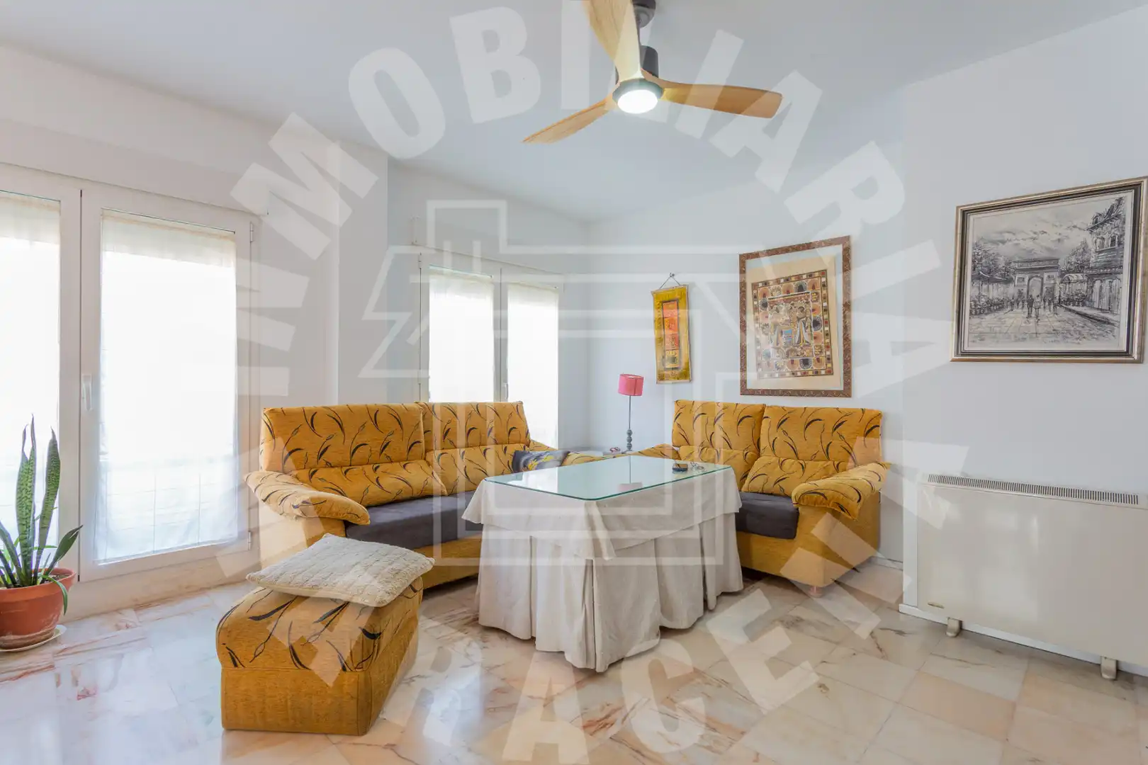 Sala de estar de Dúplex en venta en Maracena con Aire acondicionado, Terraza y Horno