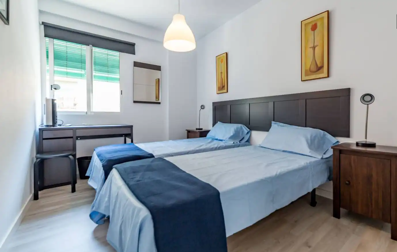 Schlafzimmer von Wohnung zum Verkauf in Valencia mit Klimaanlage, Parkett und Möbliert