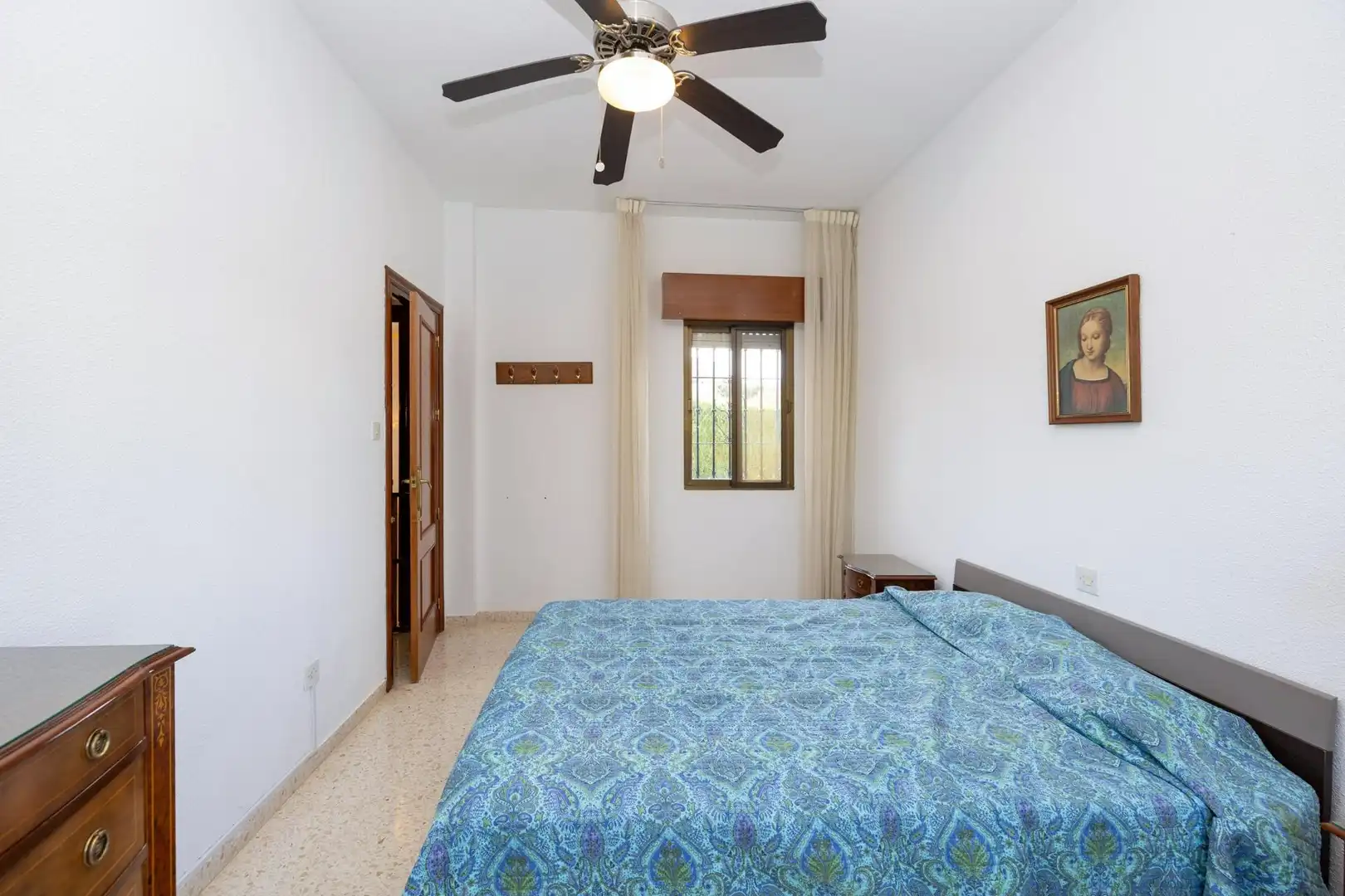 Chalet con piscina en venta en Calle Lindaraja, imagen 28