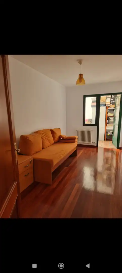 Sala d'estar de Dúplex en venda en Ames amb Calefacció, Traster i Moblat