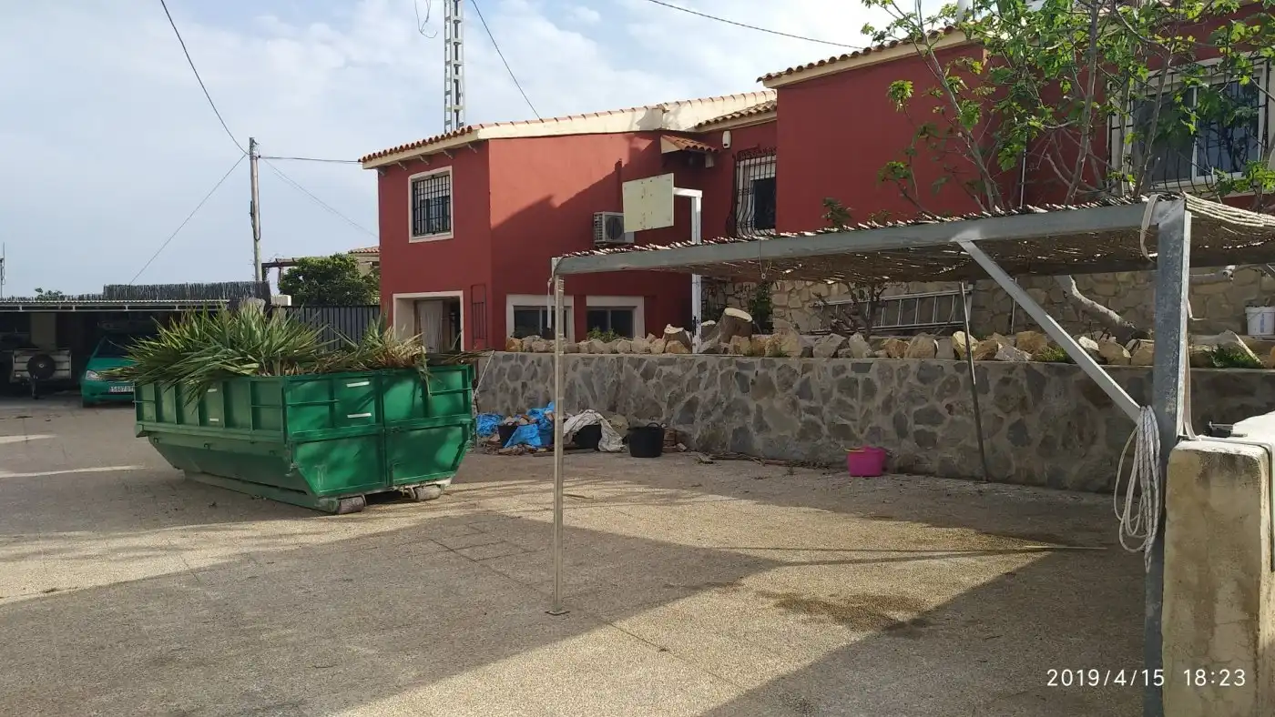 Villa mit Pool zum Verkauf in Montebello - Nou Espai
