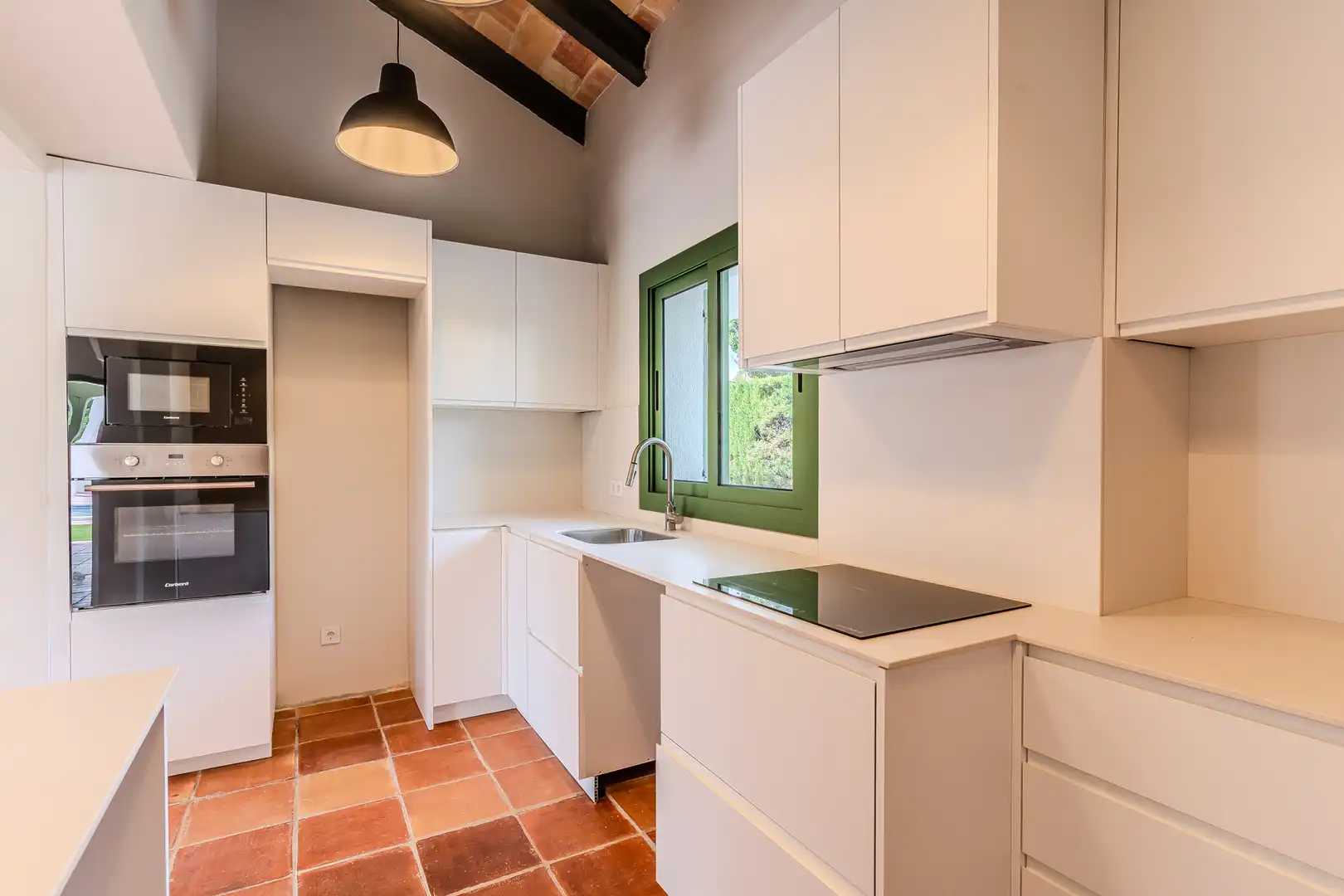Kitchen of Houses for sale in L'Ametlla de Mar   with Air Conditioner, Heating and Private garden