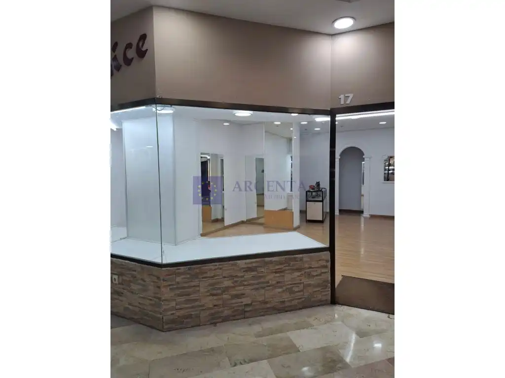 Locale commerciale in vendita a Centro, imagen 4