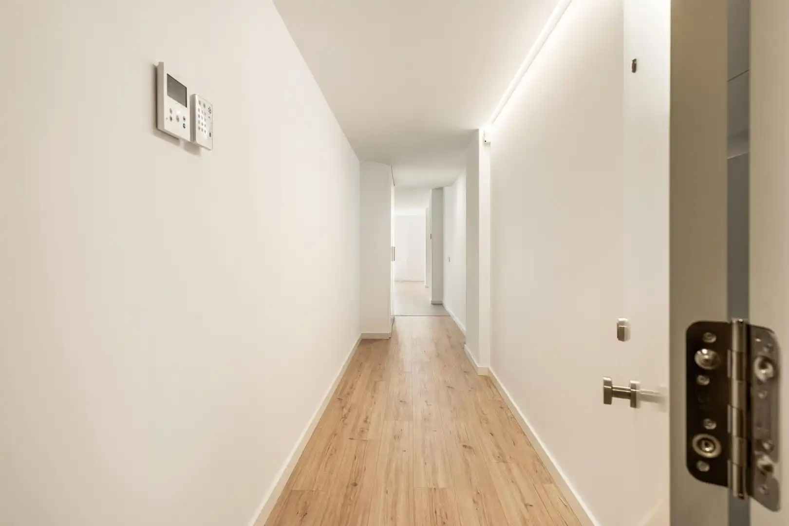 Wohnung zum Verkauf in Badalona mit Klimaanlage, Parkett und Abstellraum