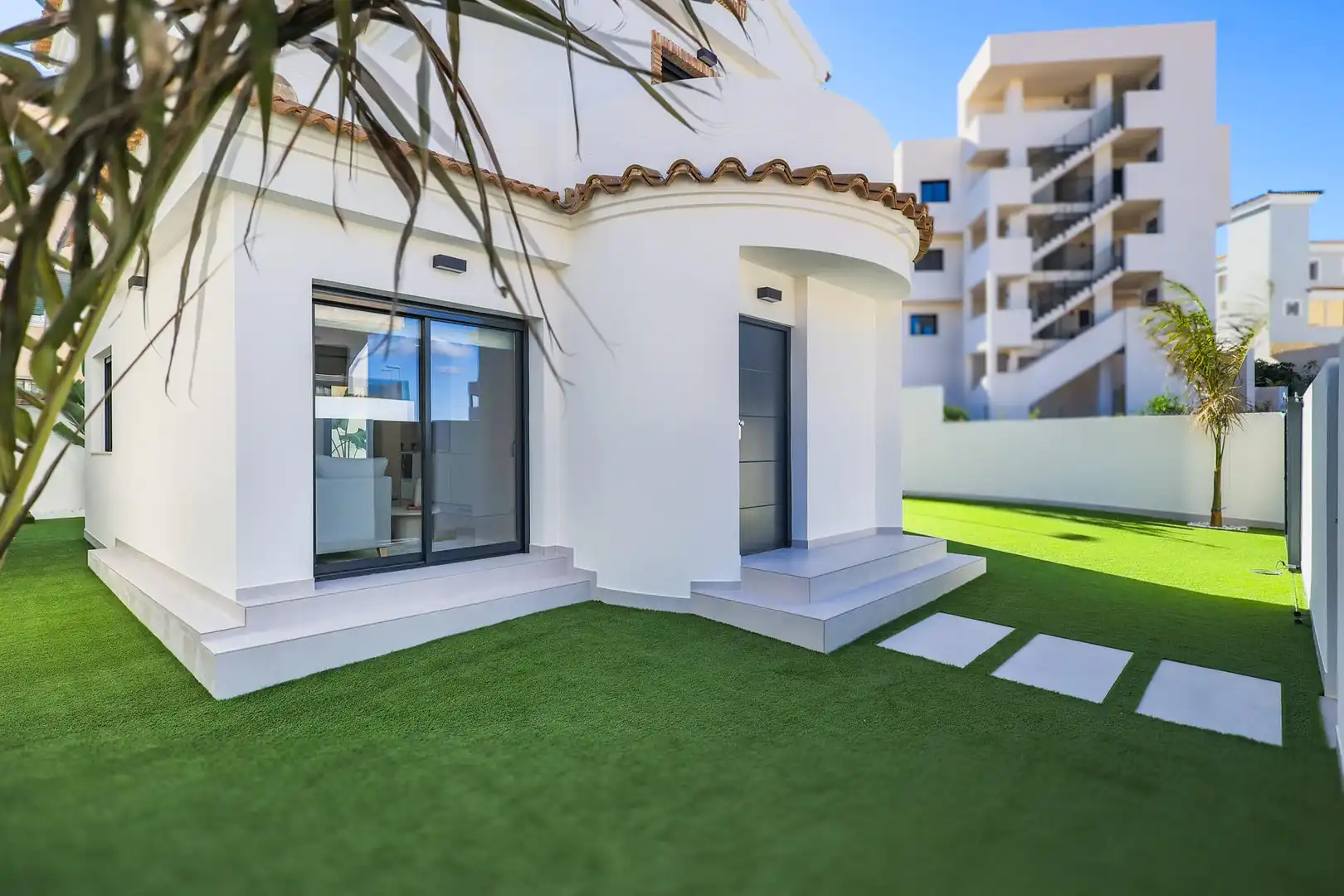 Casa o xalet en venda a Villamartín - Las Filipinas