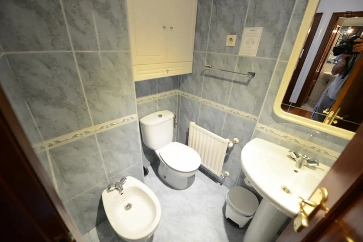 Room in Bolueta