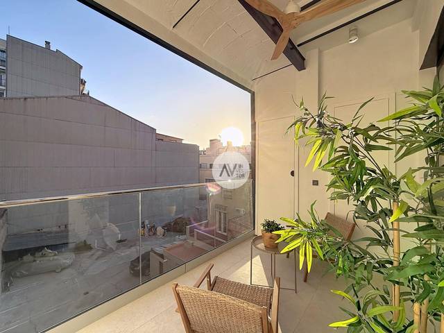 Apartamento en Venta en Carrer MARIA AGUILO en El Poblenou