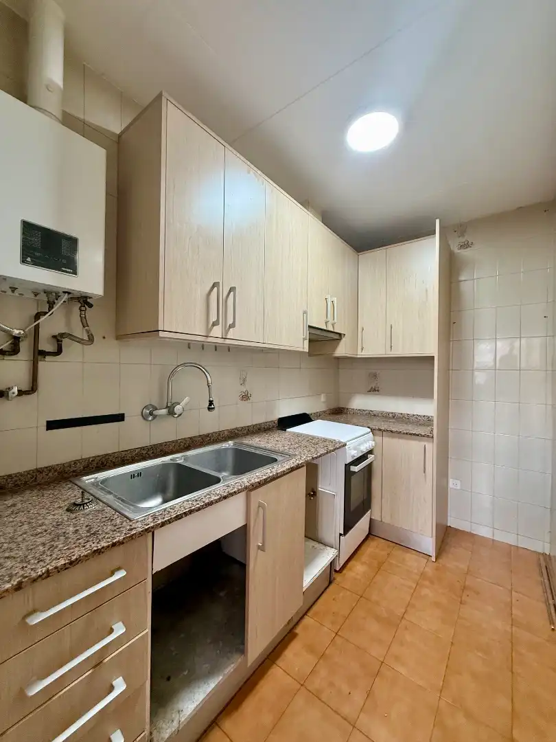 Cocina de Piso en venta en Barcelona con Aire acondicionado, Calefacción y Balcón