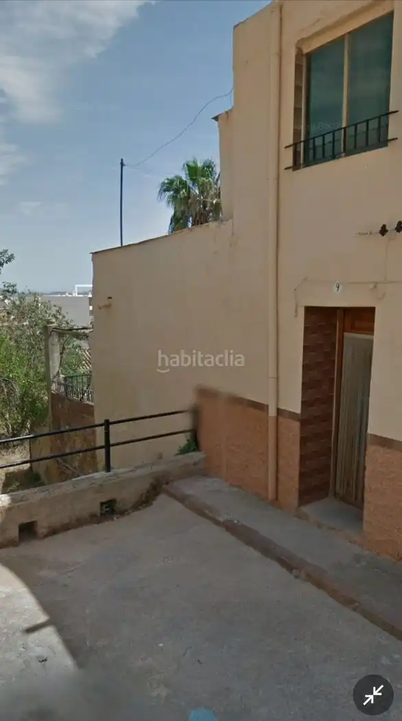Terreno residencial en venta en Carrer d'Altamira 9