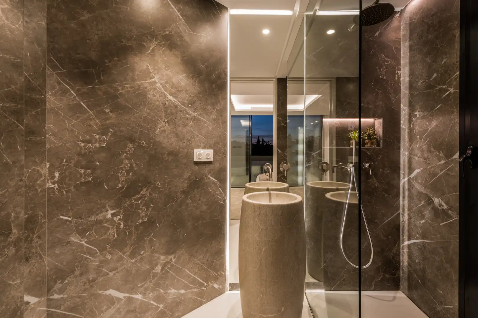 Baño de Casa o chalet en venta en Marbella con Calefacción, Terraza y Trastero