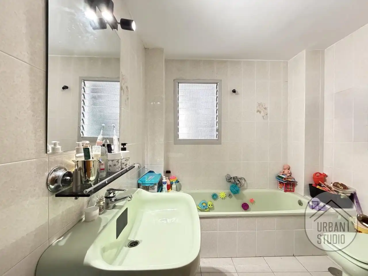 Baño de Piso en venta en Alicante / Alacant con Terraza
