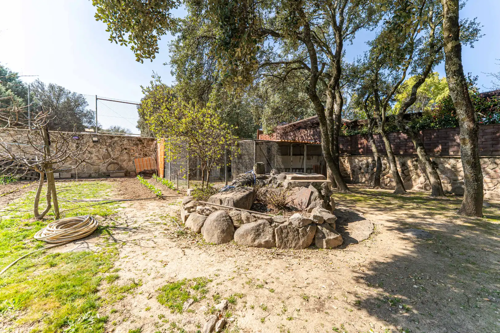 Garden of Houses for sale in Alpedrete  with Furnished