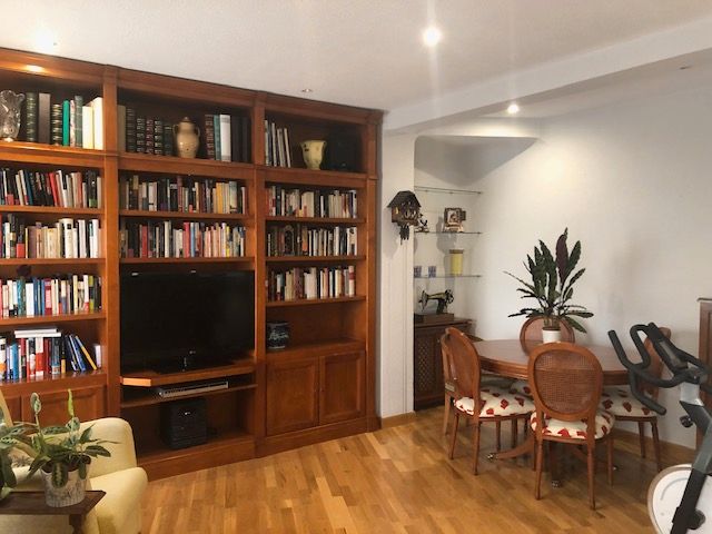 Living room of Flat for sale in  Madrid Capital  with Air Conditioner, Heating and Oven