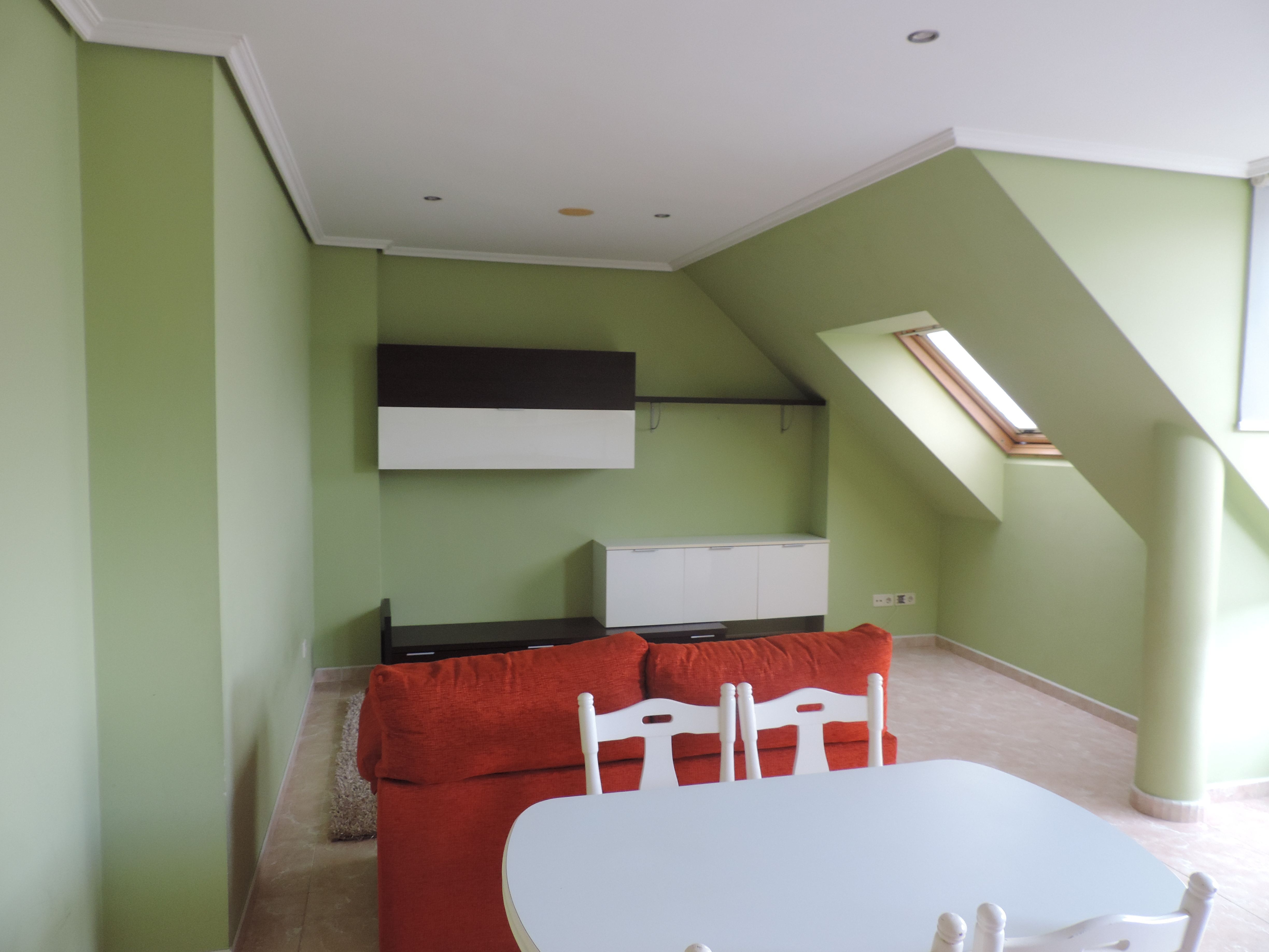 Living room of Attic to rent in A Laracha    with Heating, Parquet flooring and Storage room