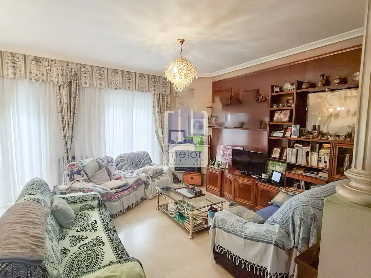Sala de estar de Casa o chalet en venta en Alfoz de Quintanadueñas con Trastero