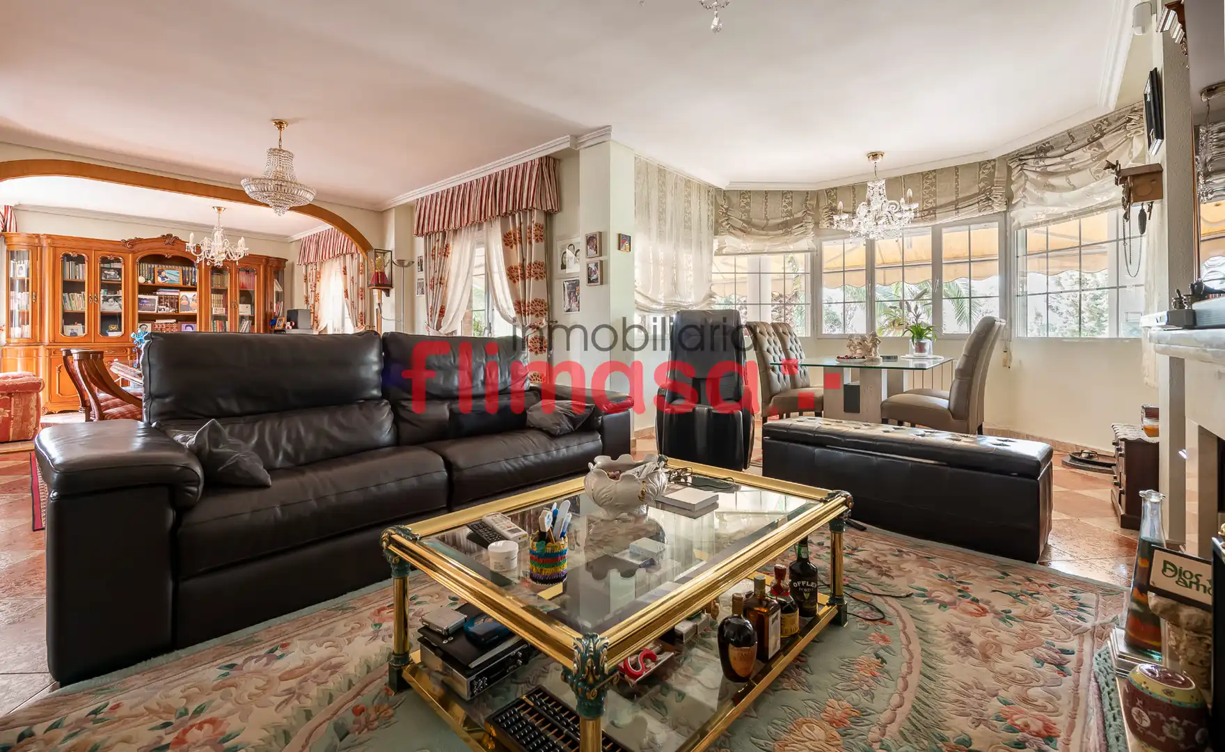 Sala d'estar de Casa o xalet en venda en Villaviciosa de Odón amb Aire condicionat, Calefacció i Jardí privat