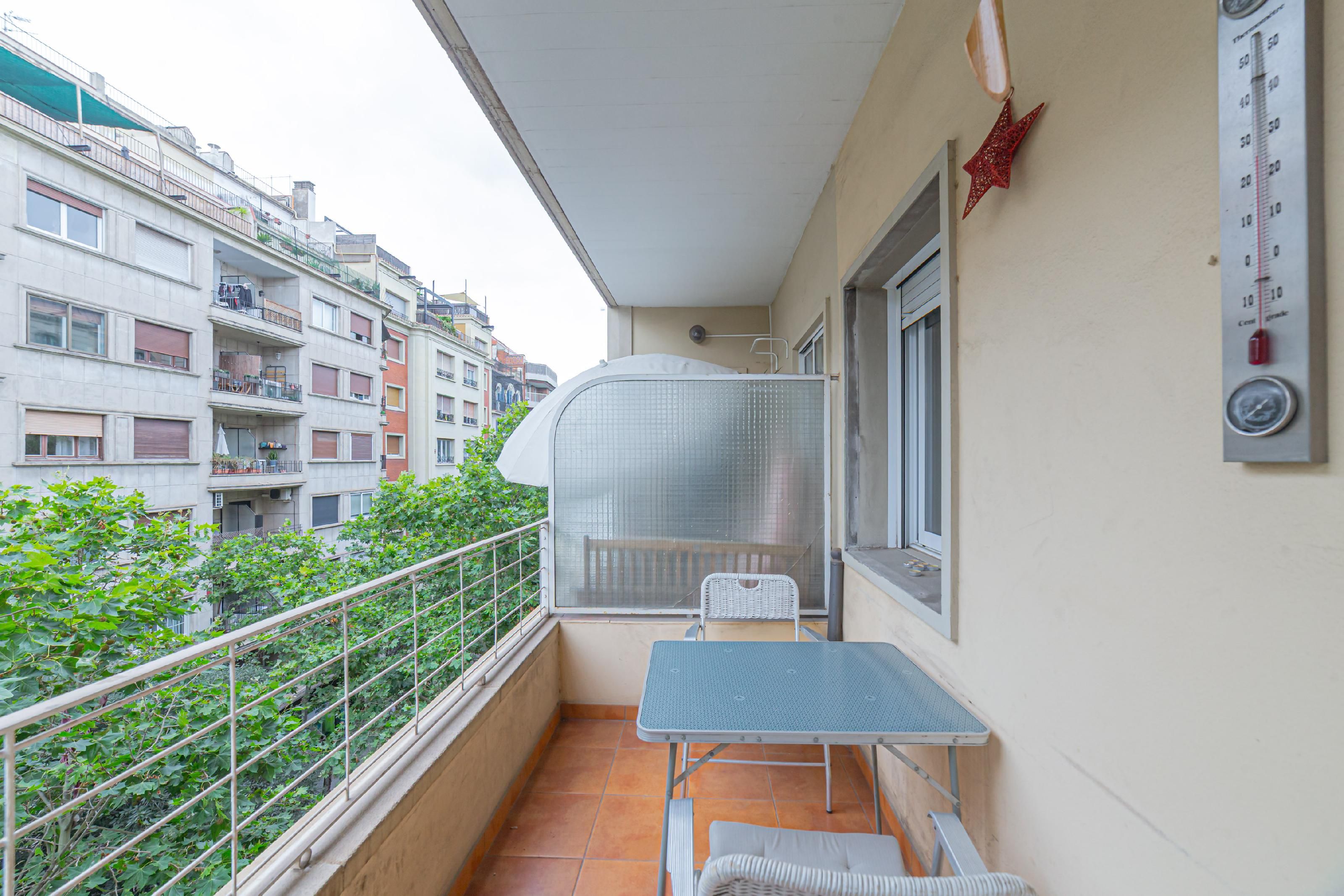 Balcony of Flat for sale in  Barcelona Capital  with Heating, Private garden and Parquet flooring