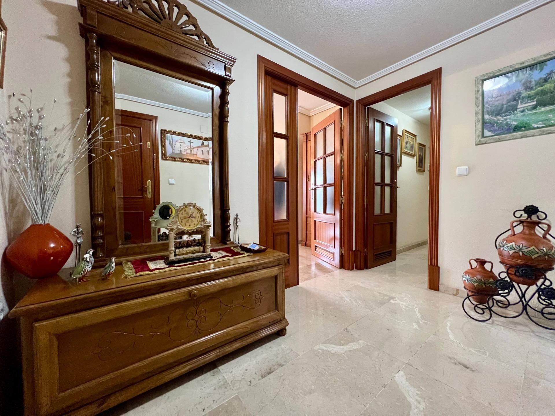 Piso en venta en  Córdoba Capital con Aire acondicionado, Jardín privado y Terraza