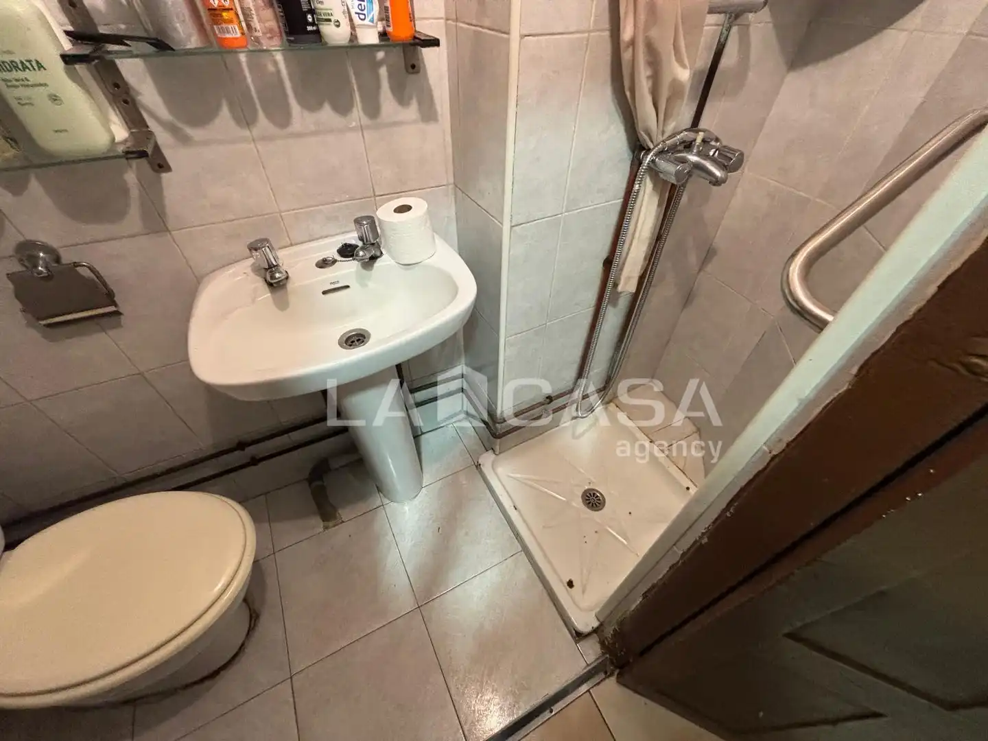 Bany de Casa o xalet en venda en Algeciras amb Terrassa