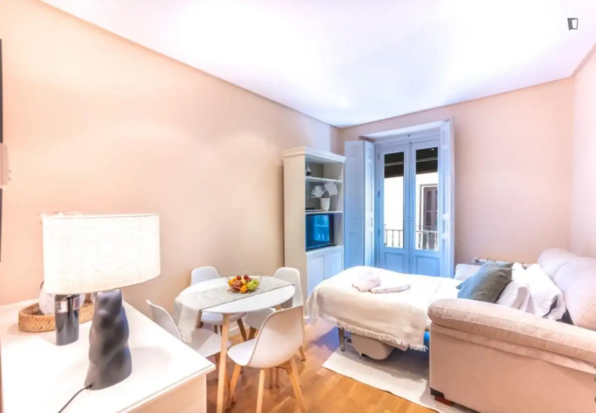 Apartament de lloguer a Universidad - Malasaña