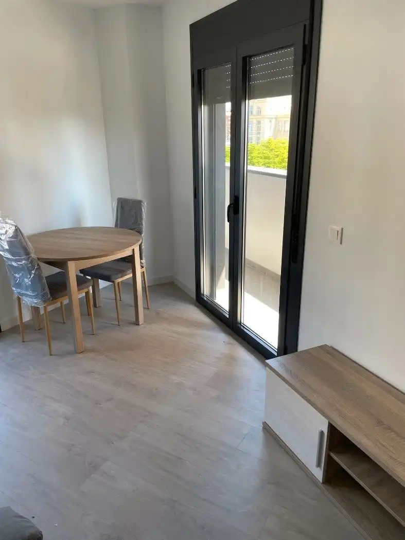 Apartament de lloguer a Rambla Ferran