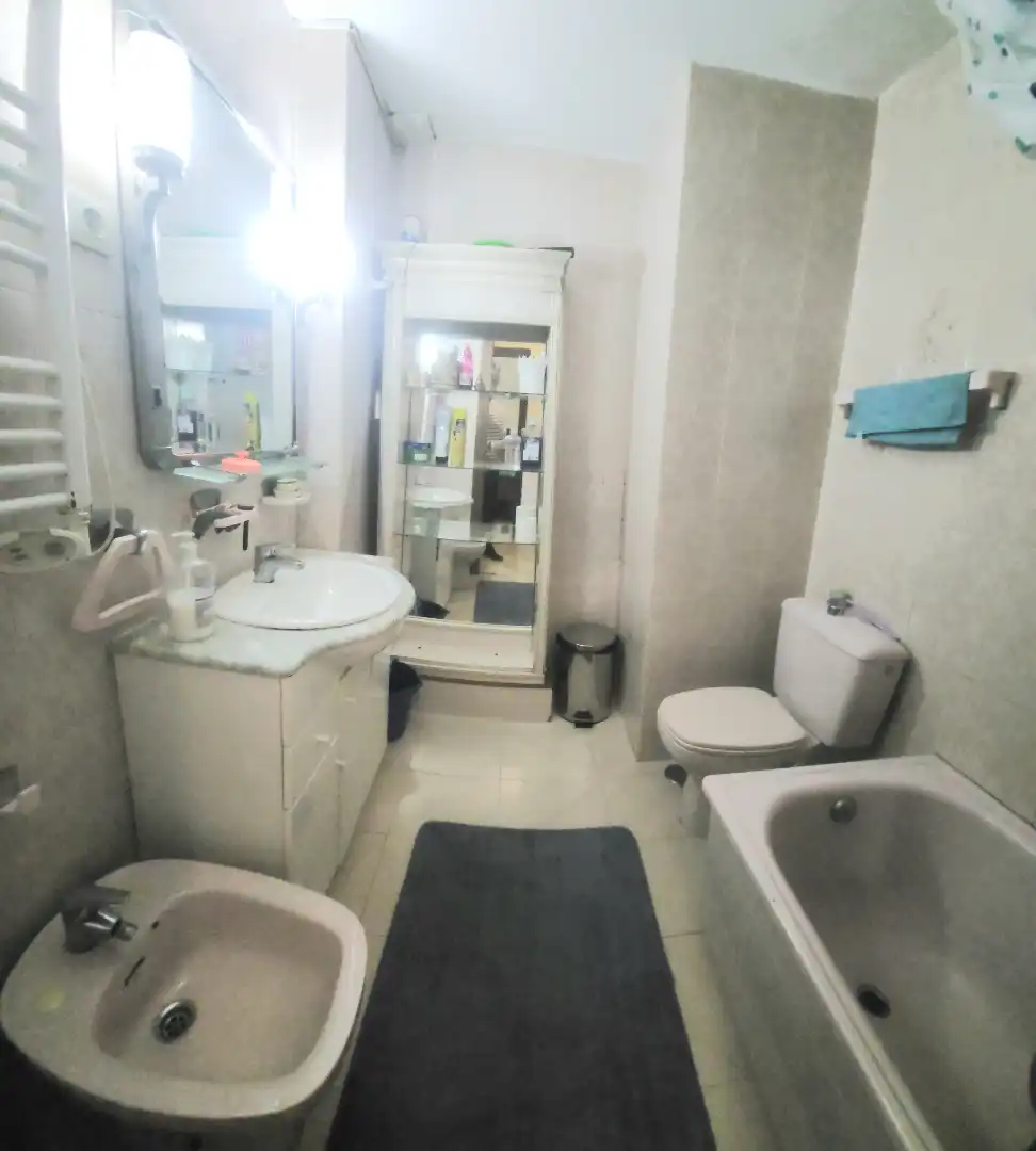 Baño de Piso en venta en Granada con Terraza