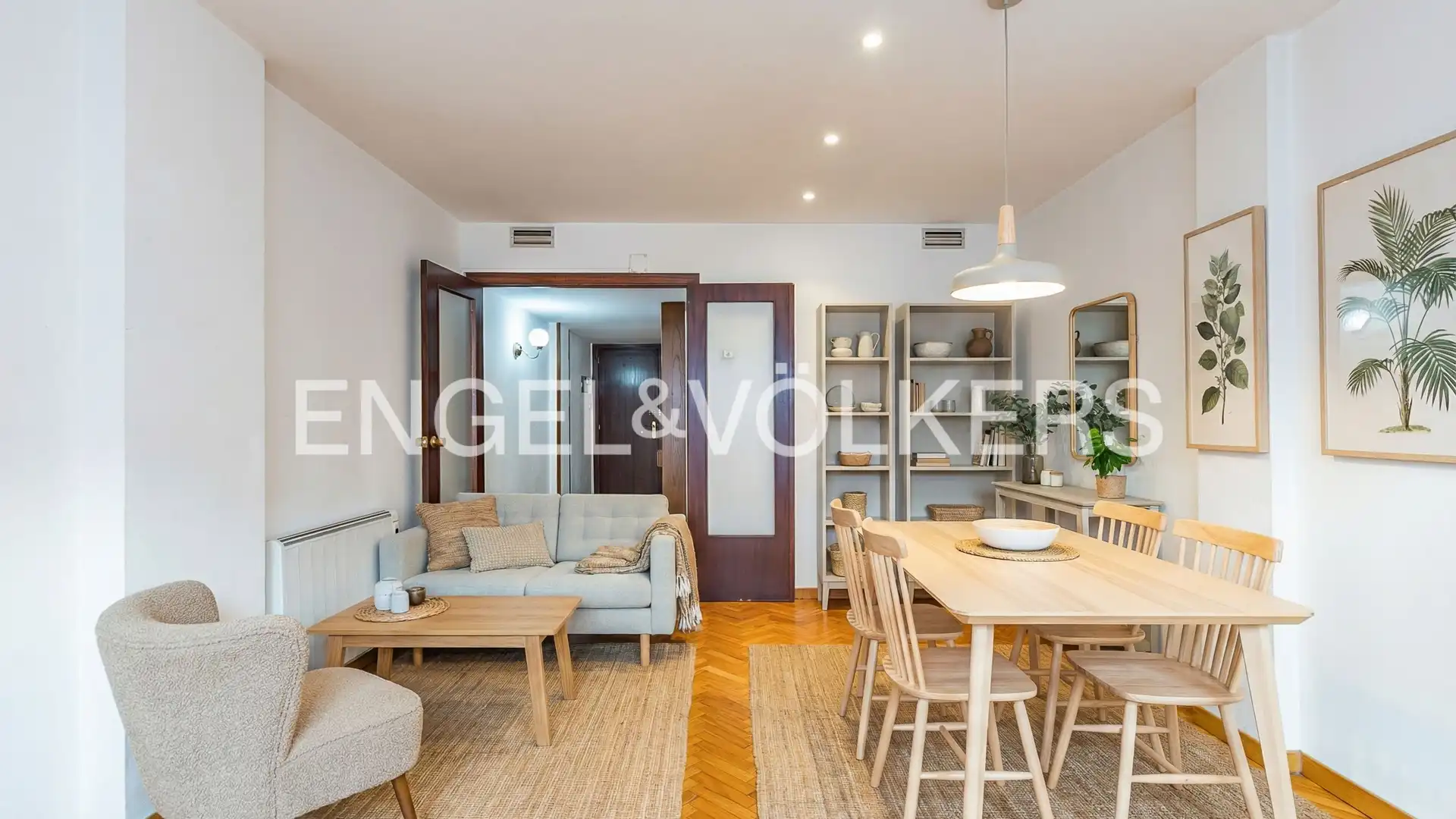 Menjador de Pis en venda en Terrassa amb Calefacció i Terrassa