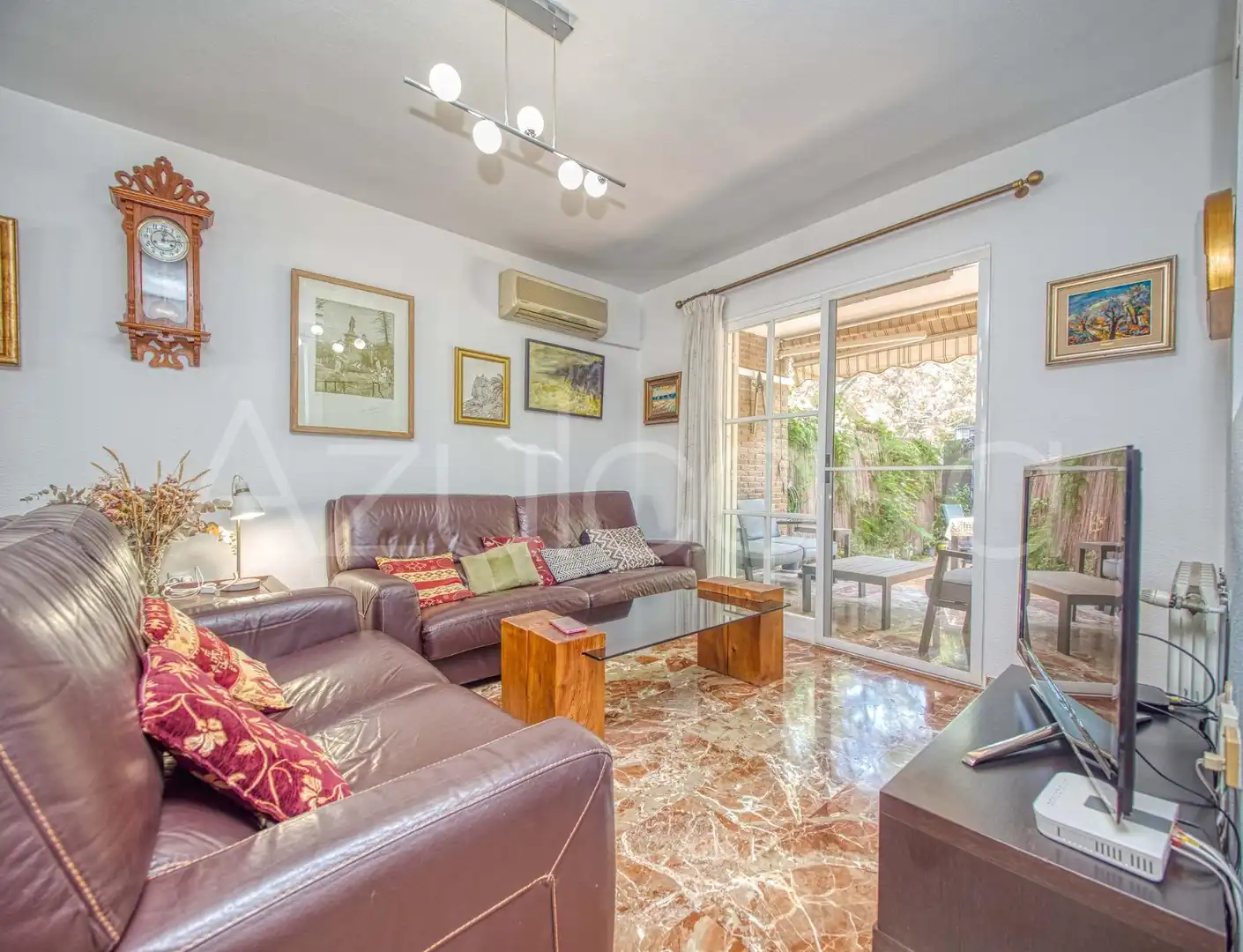 Terraced house with pool for sale in Calle Olimpo, imagen 12